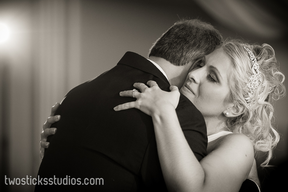 Mandy and Brian first dance | Wilkes-Barre wedding ...